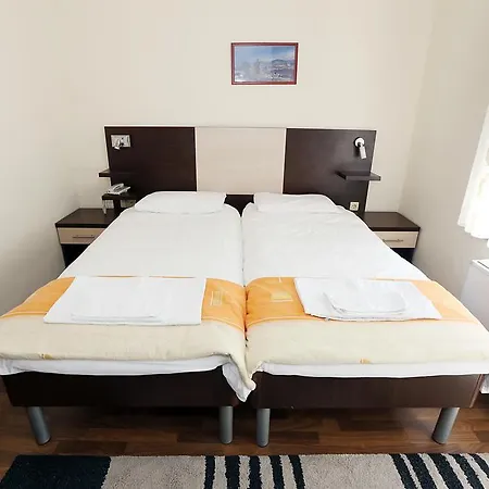 Globtour Hotel